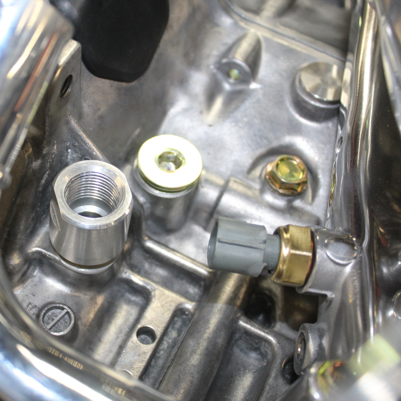 Billet Main Crankcase Breather Adapter Fitting 1-2" NPT